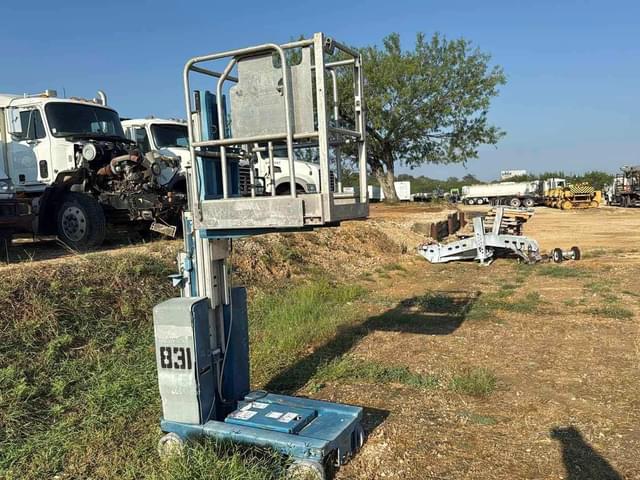 Image of Genie GR-15 equipment image 2