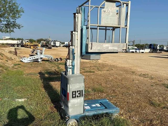 Image of Genie GR-15 equipment image 3