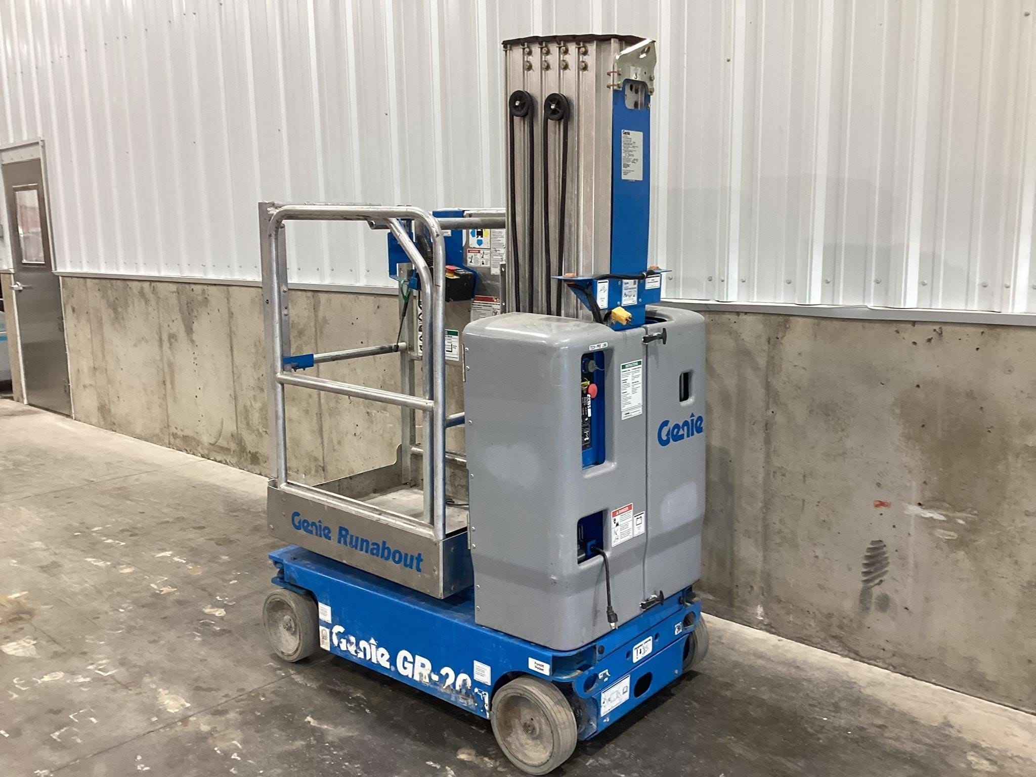 2019 Genie GR20 Equipment Image0