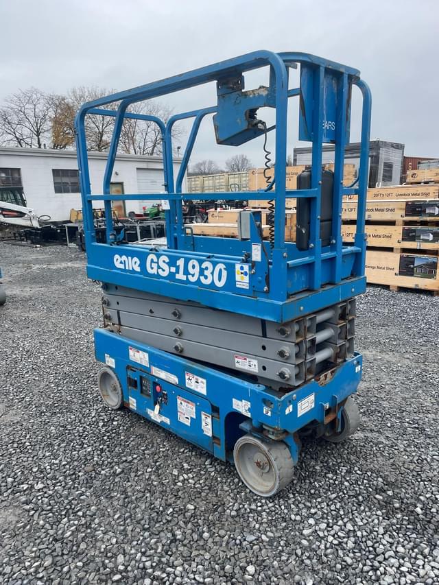 Image of Genie GS-1930 equipment image 2