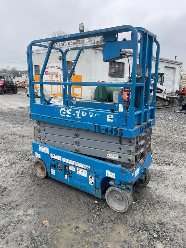 Image of Genie GS-1930 equipment image 2