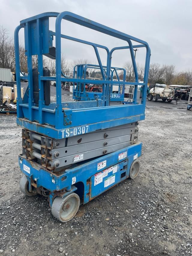 Image of Genie GS-1930 equipment image 2