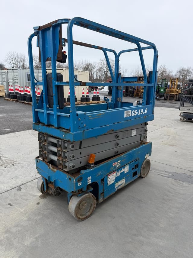 Image of Genie GS-1930 equipment image 2