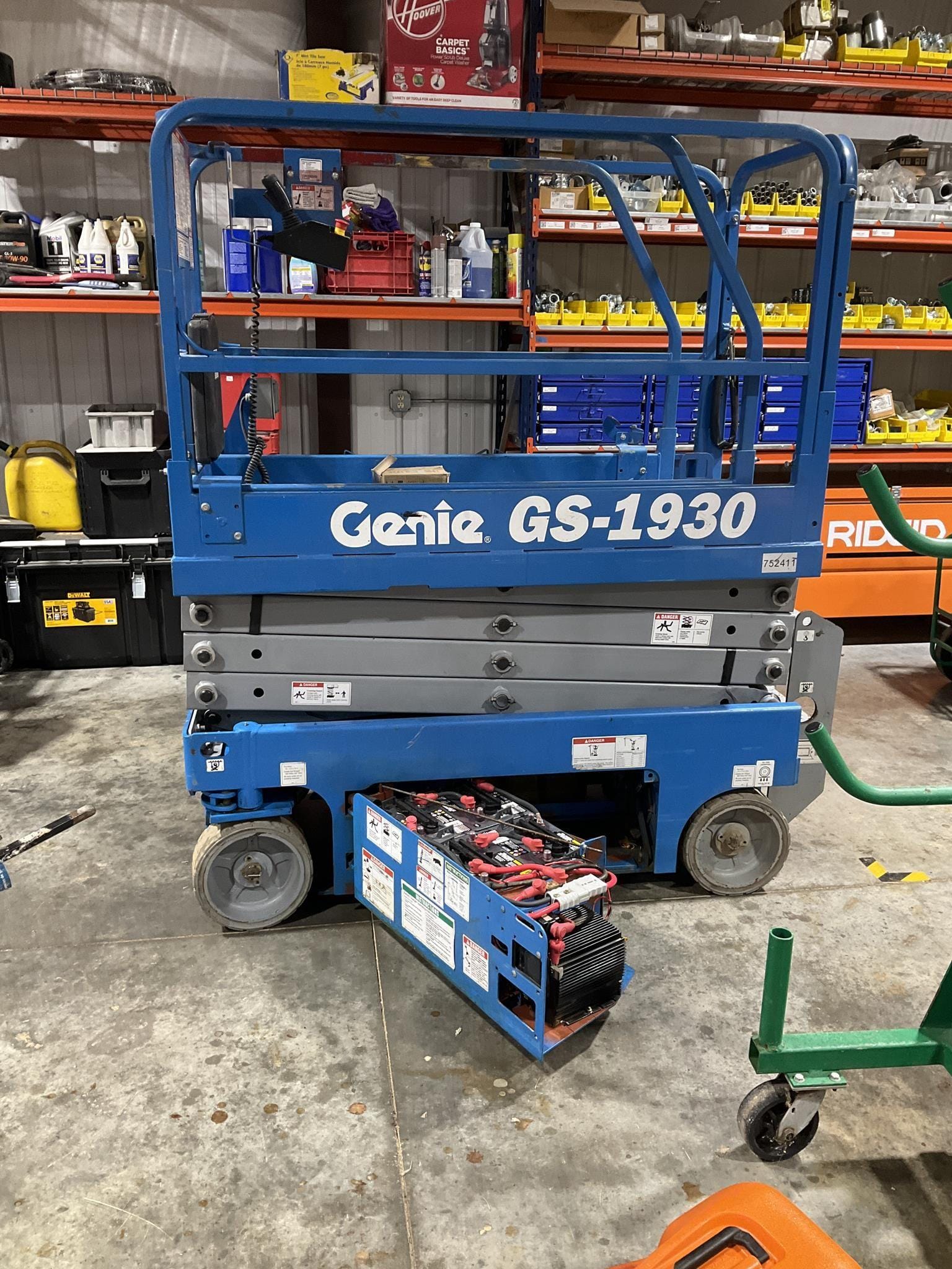 Genie GS-1930 Equipment Image0