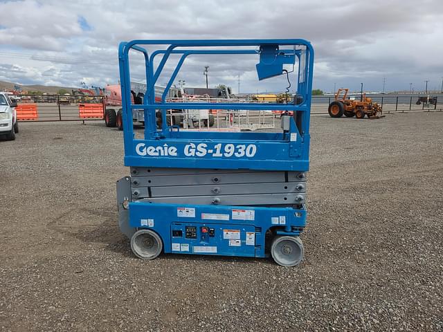 Image of Genie GS-1930 equipment image 3
