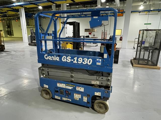 Image of Genie GS1930 equipment image 3