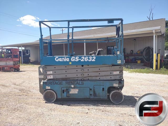 Image of Genie GS-2632 equipment image 3