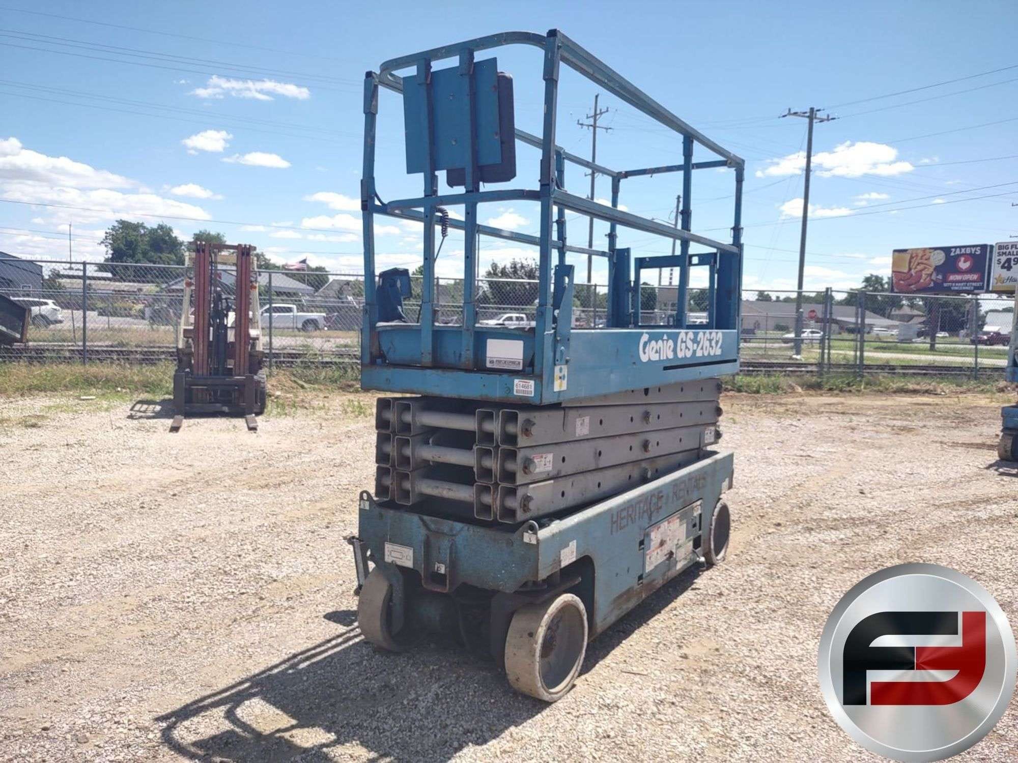 Genie GS-2632 Equipment Image0