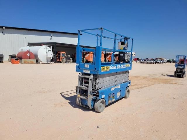 Image of Genie GS-2632 equipment image 4
