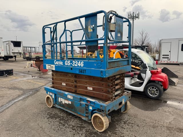 Image of Genie GS-3246 equipment image 1