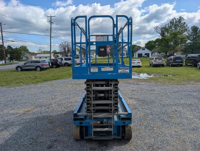 Image of Genie GS-4047 equipment image 2