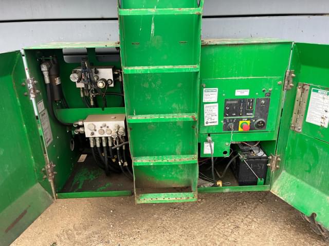 Image of Genie GS-4390 equipment image 4