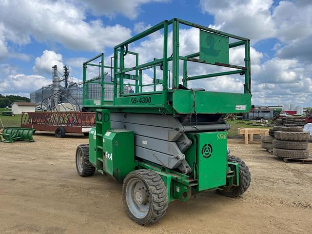 Image of Genie GS-4390 equipment image 3