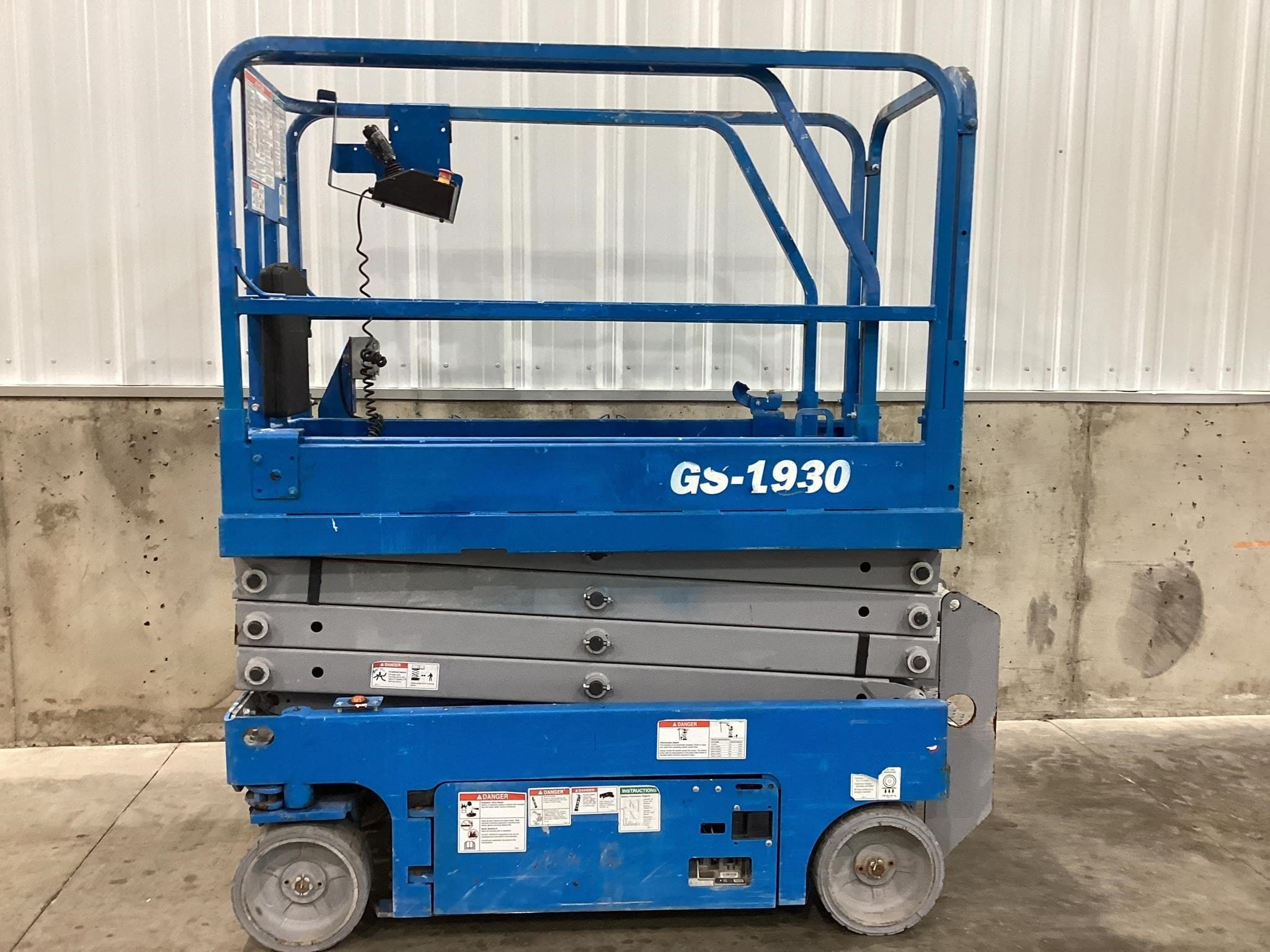 2017 Genie GS-1930 Equipment Image0