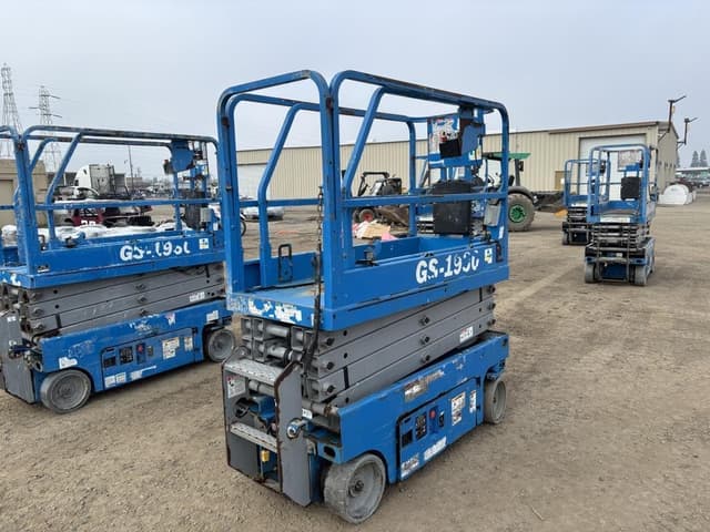 Image of Genie GS-1930 equipment image 2