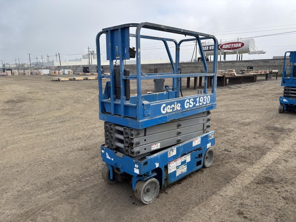 Genie GS-1930 Equipment Image0