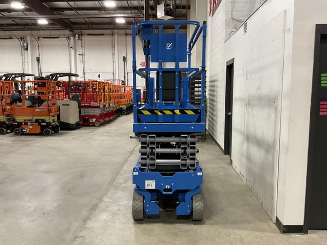 Image of Genie GS-2632 equipment image 2