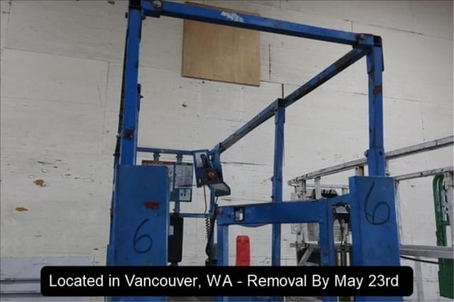 Image of Genie GS3232 equipment image 4