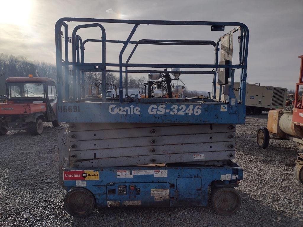 Genie GS3246 Equipment Image0
