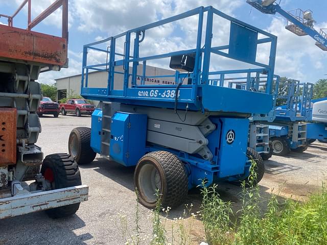 Image of Genie GS-3384 equipment image 2
