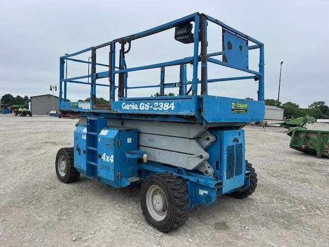 Image of Genie GS-3384 equipment image 1