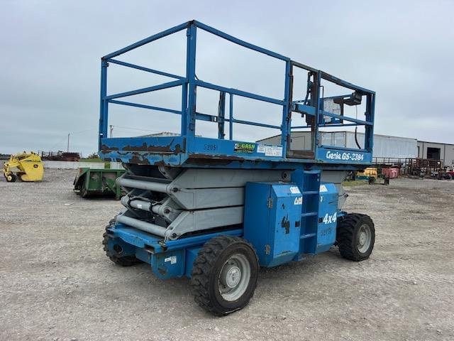 Image of Genie GS-3384 equipment image 3