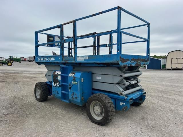 Genie GS-3384 Equipment Image0