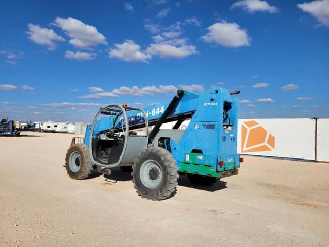 Image of Genie GTH644 equipment image 2