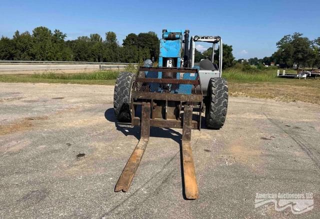 Image of Genie GTH-844 equipment image 1