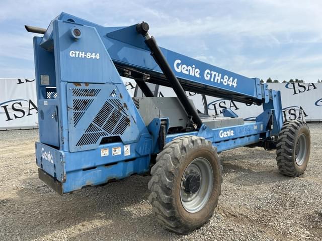 Image of Genie GTH844 equipment image 4