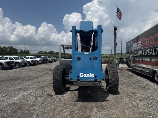 Image of Genie GTH-844 equipment image 2