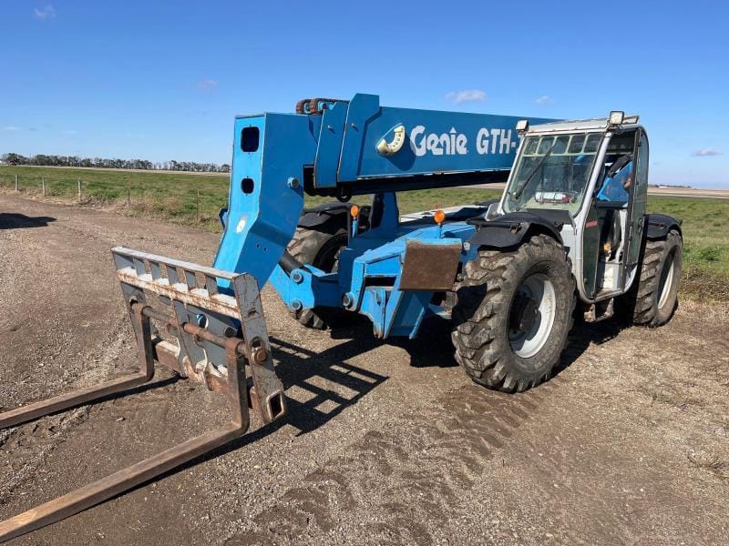 Genie GTH1048 Equipment Image0