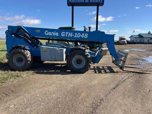 Image of Genie GTH1048 equipment image 2