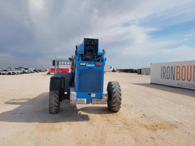 Image of Genie GTH1056 equipment image 3