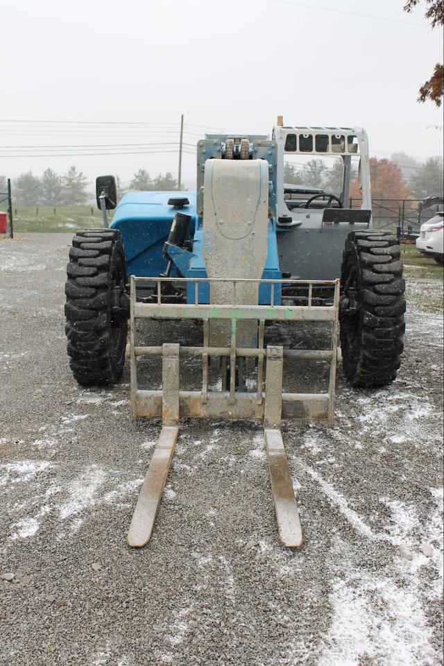 Image of Genie GTH844 equipment image 1