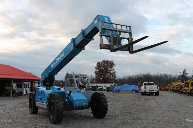 Image of Genie GTH844 equipment image 1