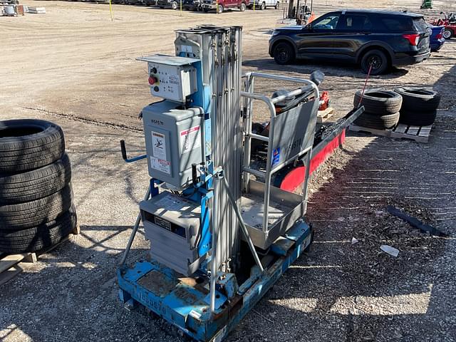Image of Genie IWP-25S equipment image 3