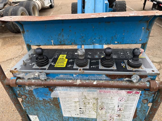 Image of Genie Z-80/60 equipment image 2