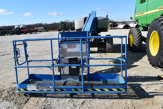 Image of Genie S-65 equipment image 1