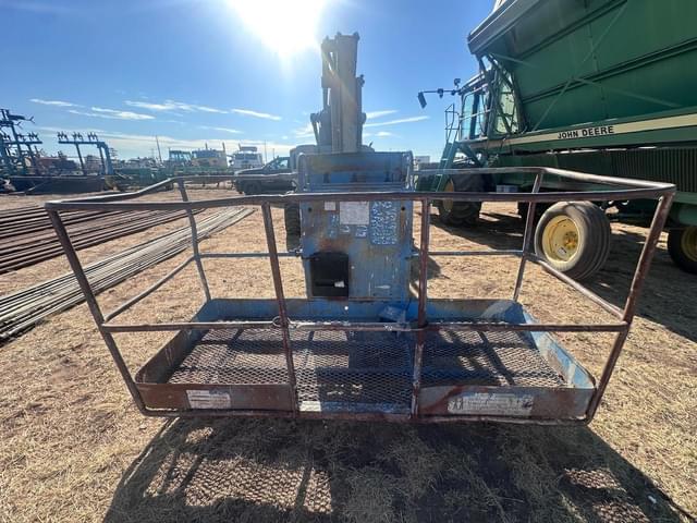 Image of Genie Z-60/34 equipment image 2