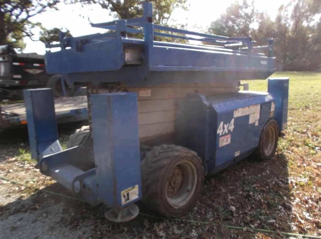 Genie GS3268 Equipment Image0