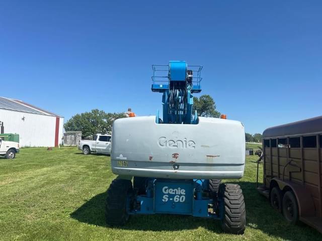 Image of Genie S-60 equipment image 4