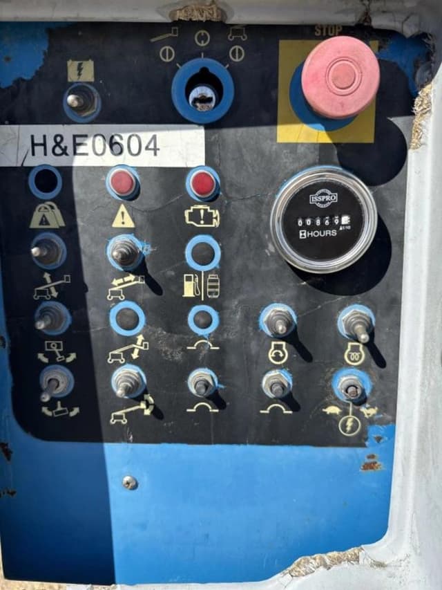 Image of Genie S-60 equipment image 4