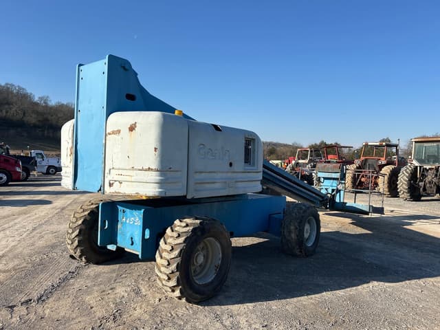 Image of Genie S-60 equipment image 4