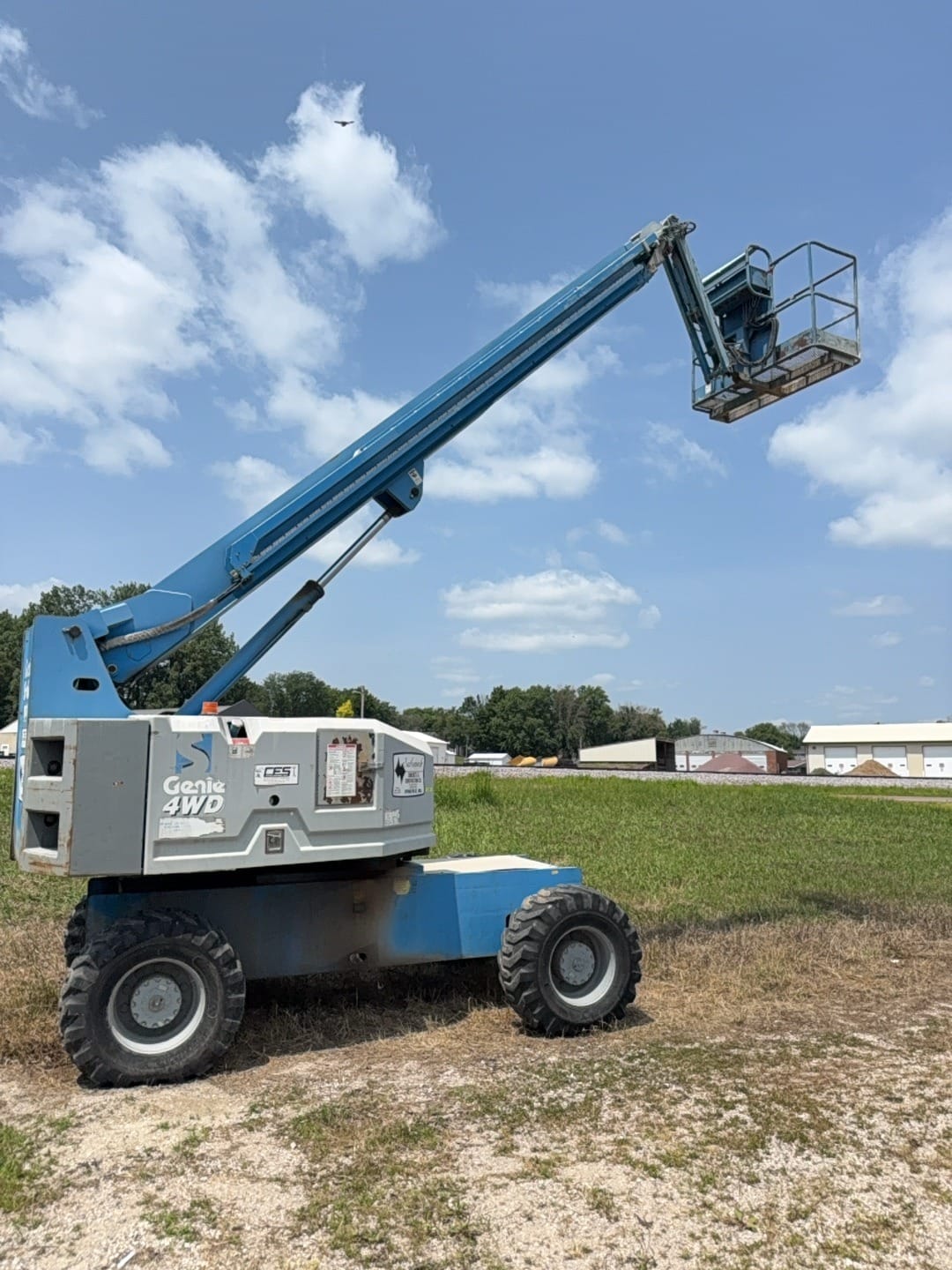 Genie S-65 Equipment Image0