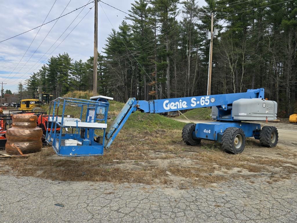 Genie S-65 Equipment Image0