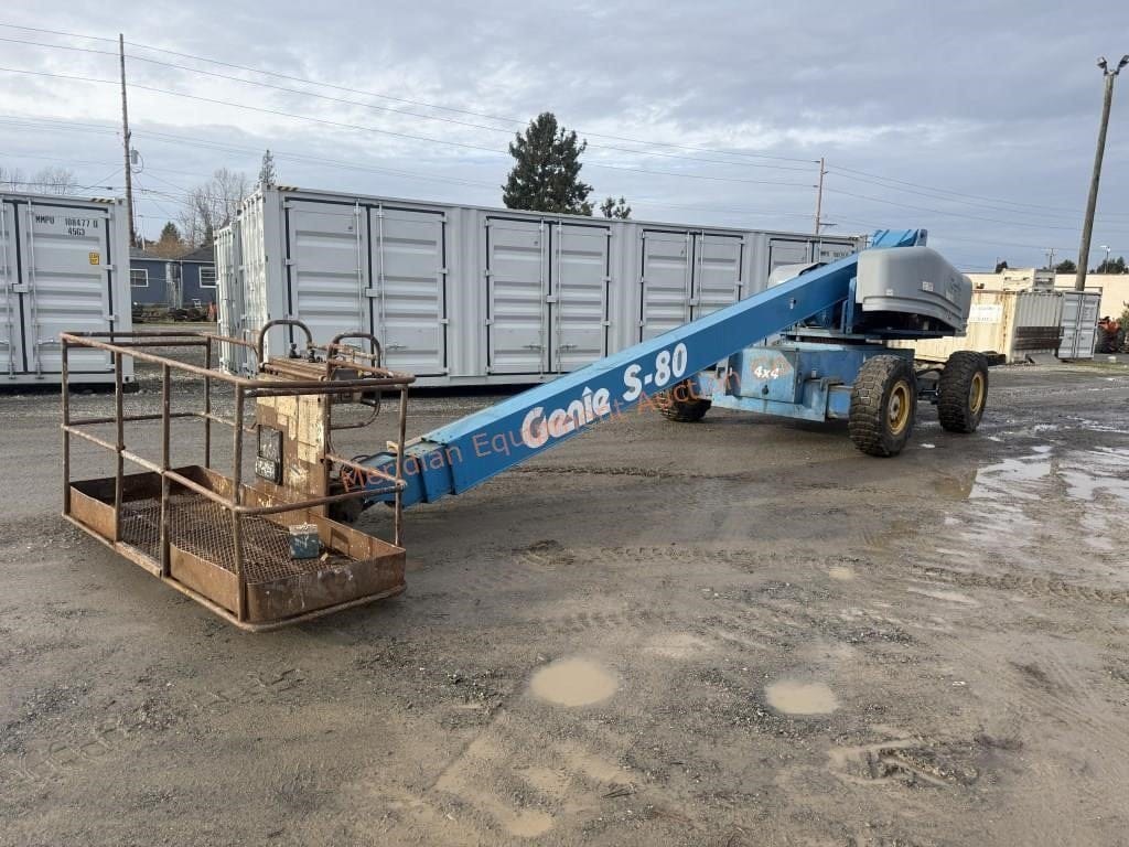 Genie S-80 Equipment Image0