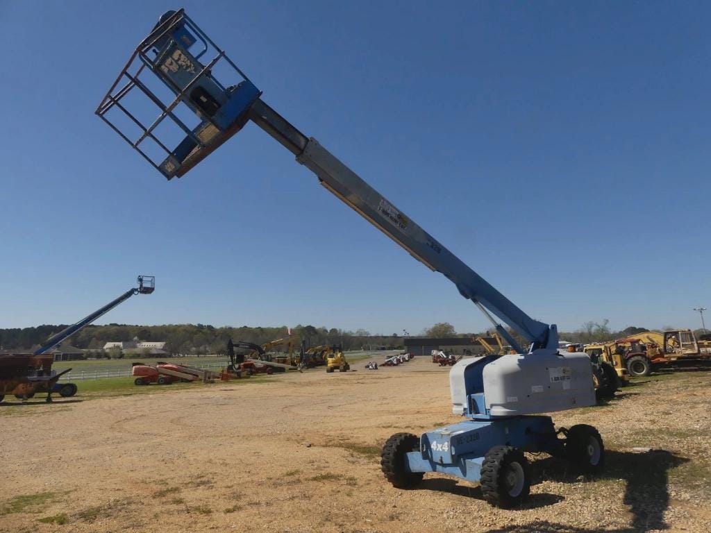 Genie S-40 Equipment Image0