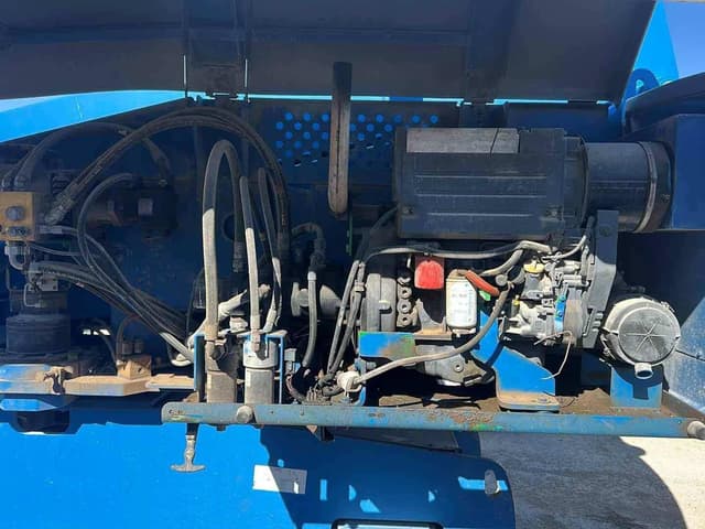 Image of Genie S60X equipment image 2