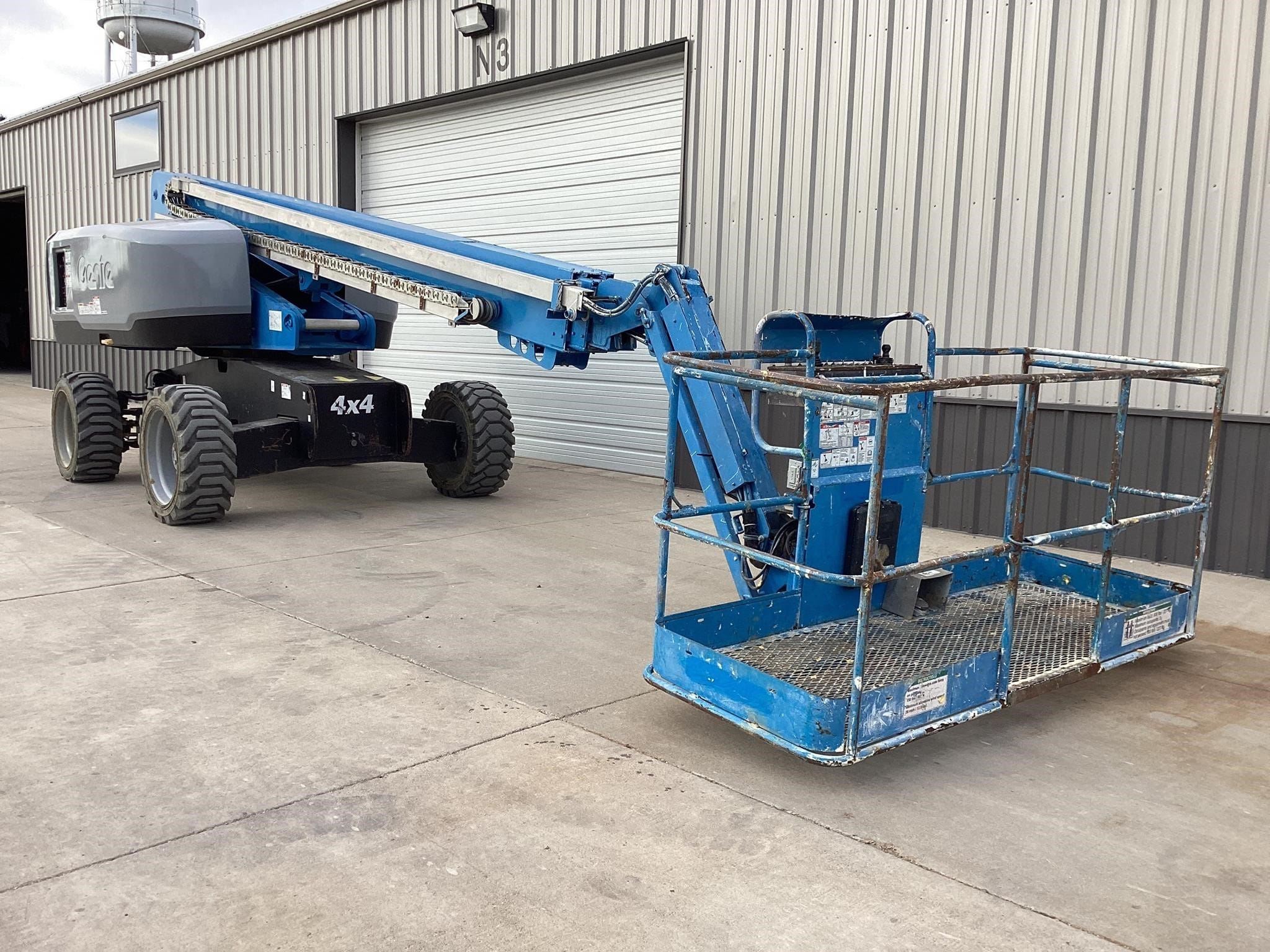 2015 Genie S-65 Equipment Image0